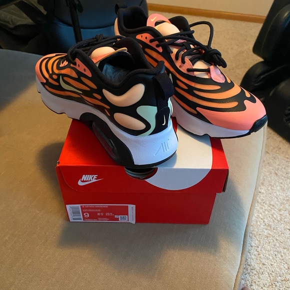 Brand new nike air max exosense - Picture 1 of 4